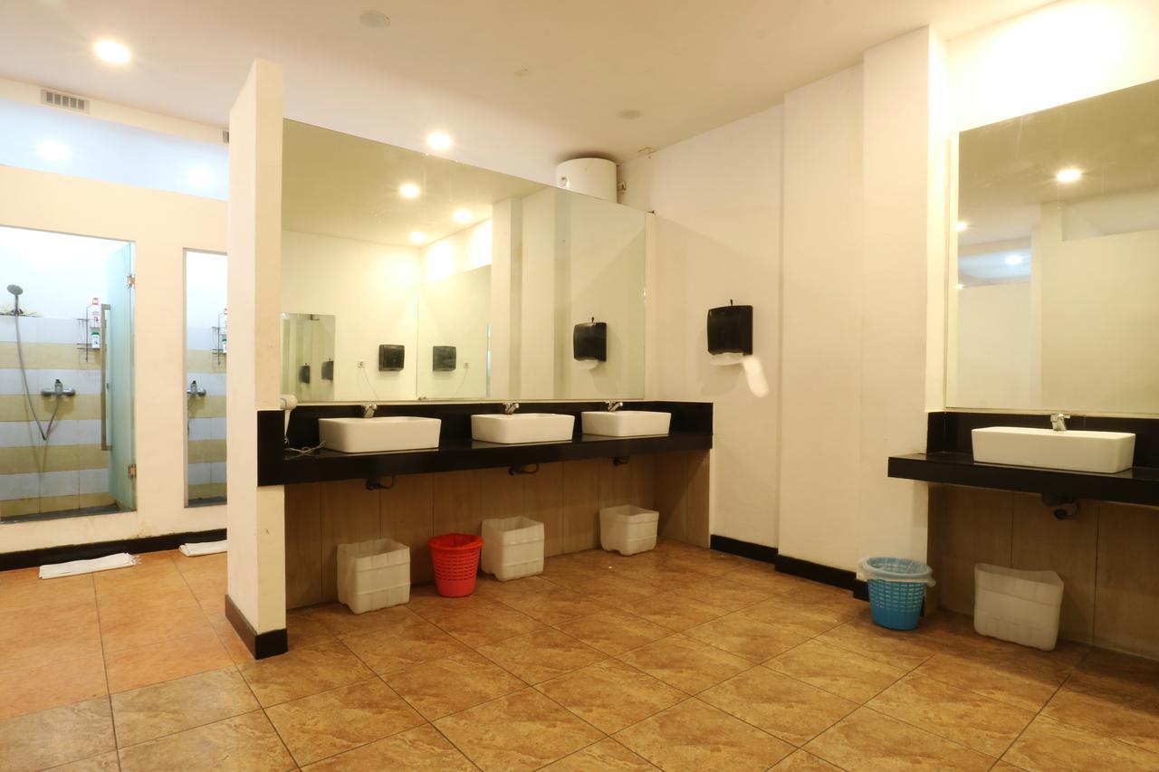 Morning Sun Hotel Surabaya Luaran gambar