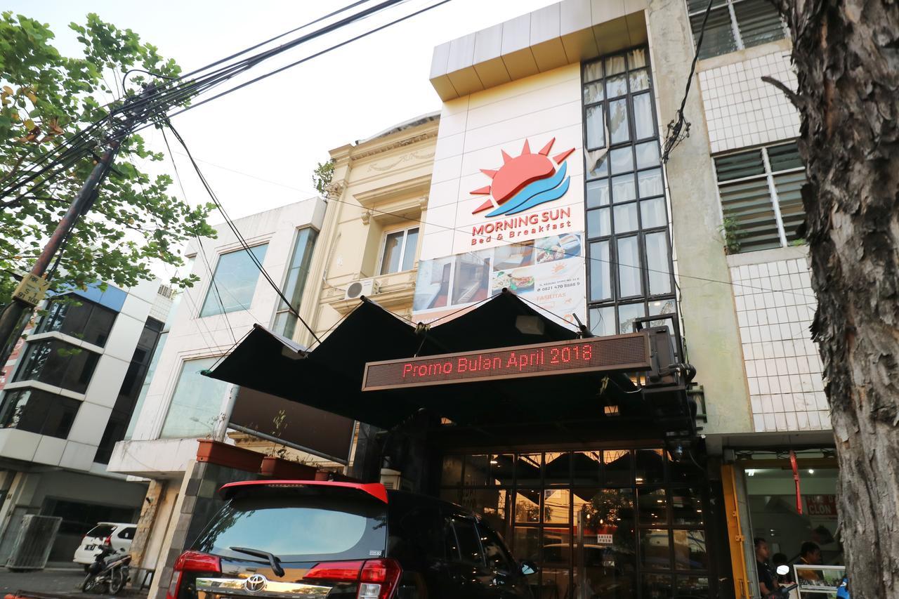 Morning Sun Hotel Surabaya Luaran gambar
