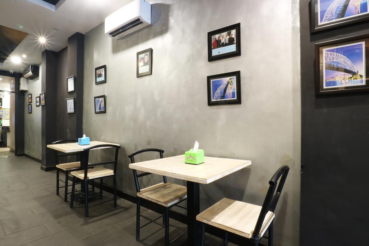 Morning Sun Hotel Surabaya Luaran gambar